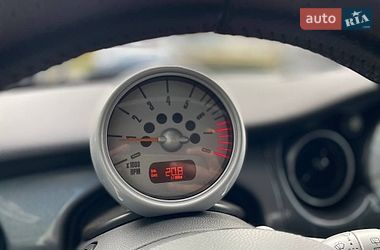 Хетчбек MINI Cooper 2004 в Чернівцях