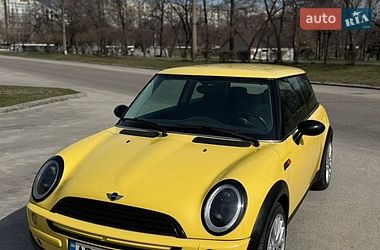 Хэтчбек MINI Cooper 2002 в Запорожье