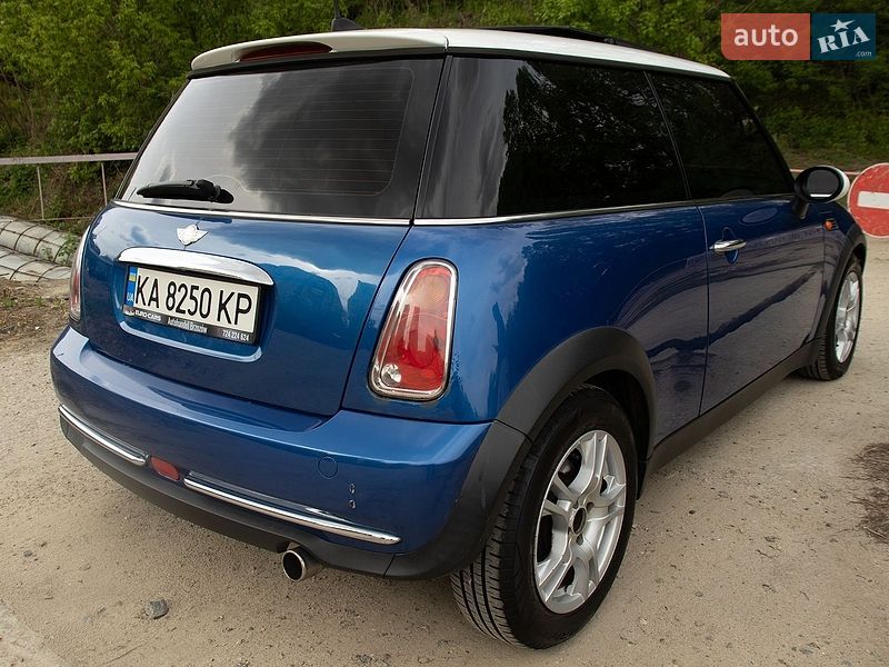 Хэтчбек MINI Cooper 2006 в Киеве
