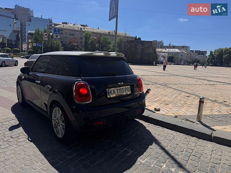 Хэтчбек MINI Cooper 2015 в Киеве
