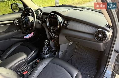 Хэтчбек MINI Cooper 2019 в Кременчуге