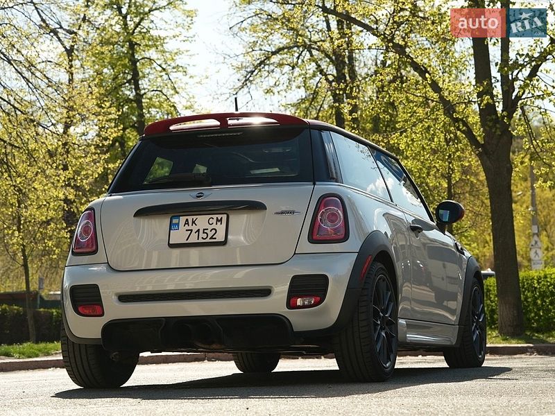 Хэтчбек MINI Cooper 2013 в Киеве