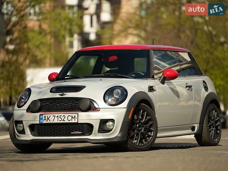 Хэтчбек MINI Cooper 2013 в Киеве
