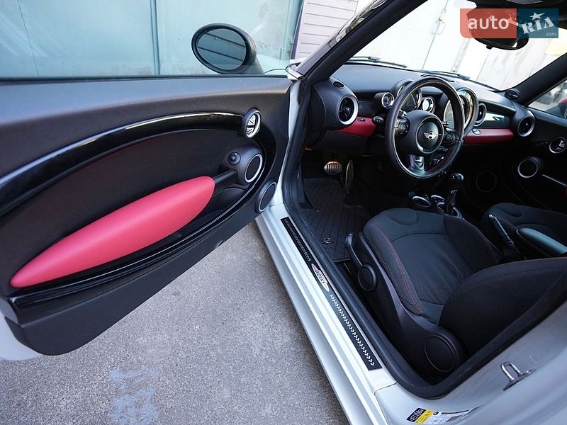Хэтчбек MINI Cooper 2013 в Киеве