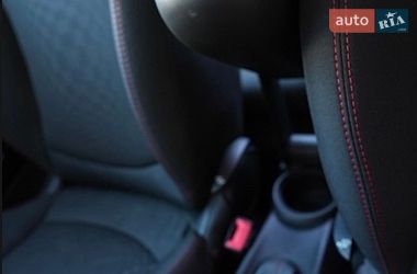 Хэтчбек MINI Cooper 2013 в Киеве