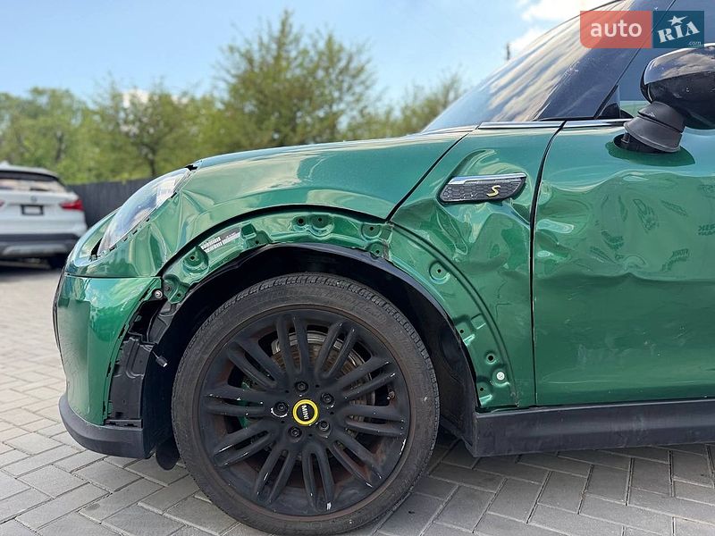 Хэтчбек MINI Cooper 2021 в Луцке фото 3 Хэтчбек MINI Cooper 2021 в Луцке