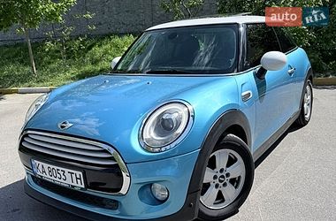 Хэтчбек MINI Cooper 2016 в Киеве