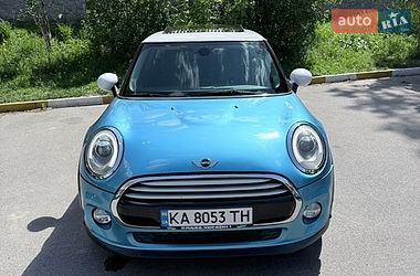 Хэтчбек MINI Cooper 2016 в Киеве