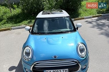 Хэтчбек MINI Cooper 2016 в Киеве