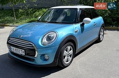 Хэтчбек MINI Cooper 2016 в Киеве