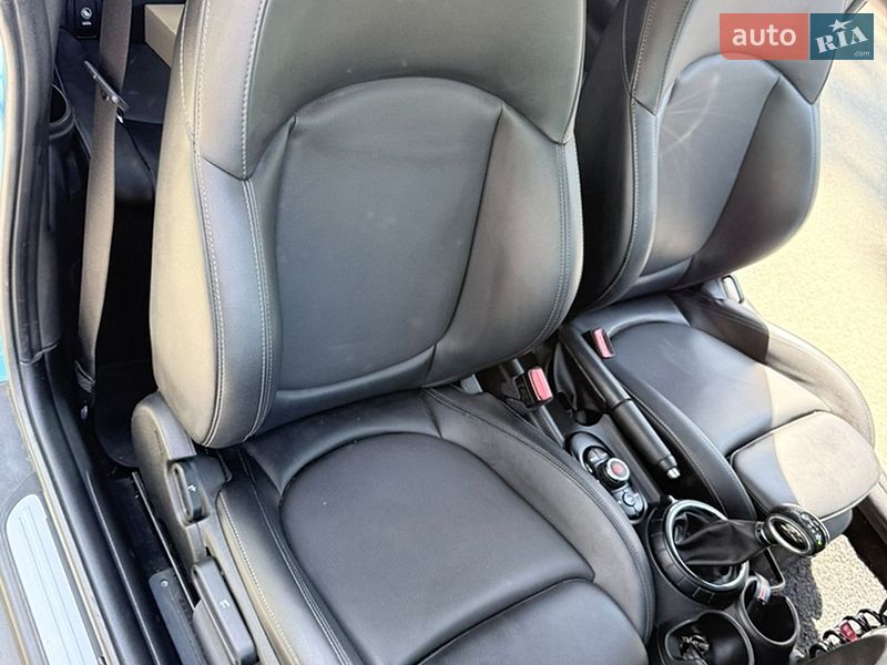 Хэтчбек MINI Cooper 2016 в Киеве