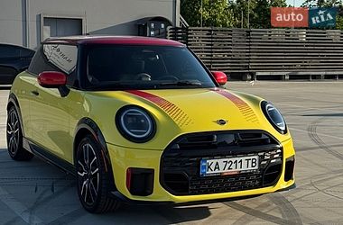 Хетчбек MINI Cooper 2024 в Києві