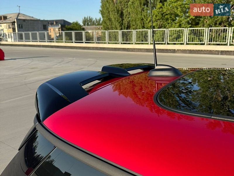 Хетчбек MINI Cooper 2024 в Києві