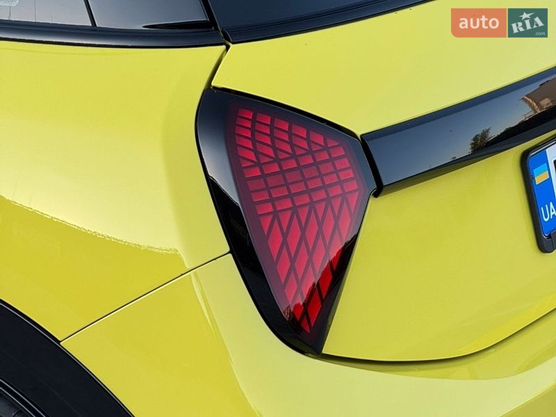 Хетчбек MINI Cooper 2024 в Києві