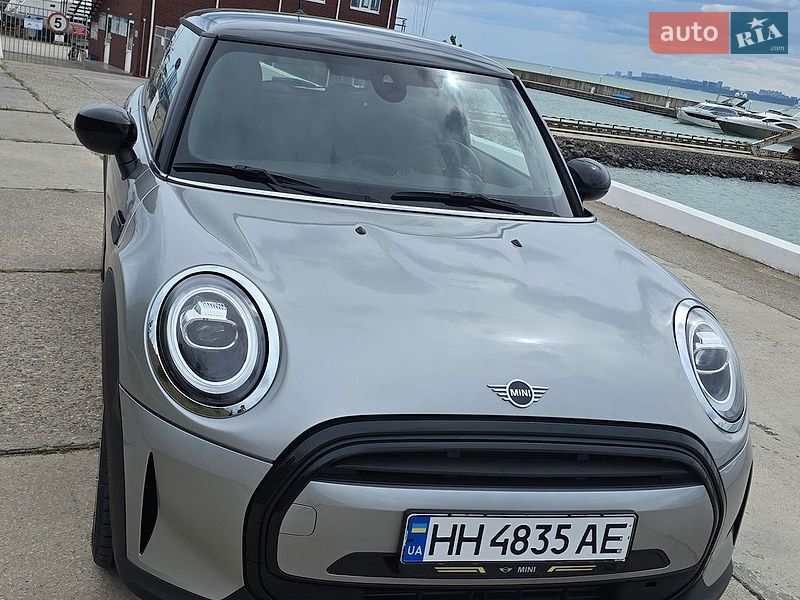 Хетчбек MINI Cooper 2023 в Одесі
