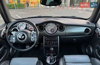 Хэтчбек MINI Cooper 2005 в Киеве