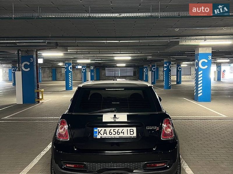 Хетчбек MINI Cooper 2012 в Києві