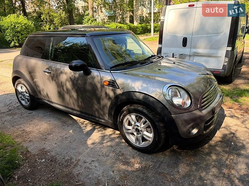 Хетчбек MINI Cooper 2012 в Києві фото 6 Хетчбек MINI Cooper 2012 в Києві