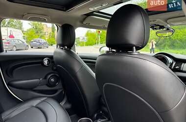 Хетчбек MINI Cooper 2016 в Києві
