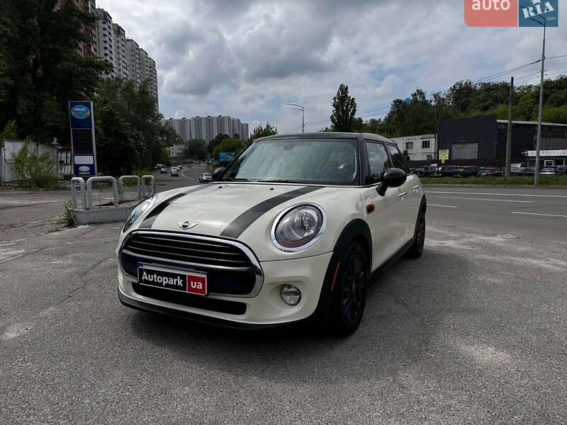MINI Cooper 2016