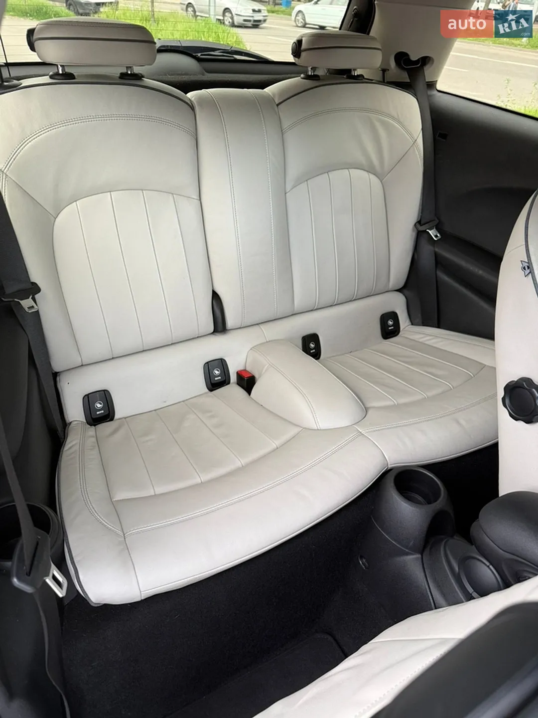 2014 MINI Cooper - мініатюра 10