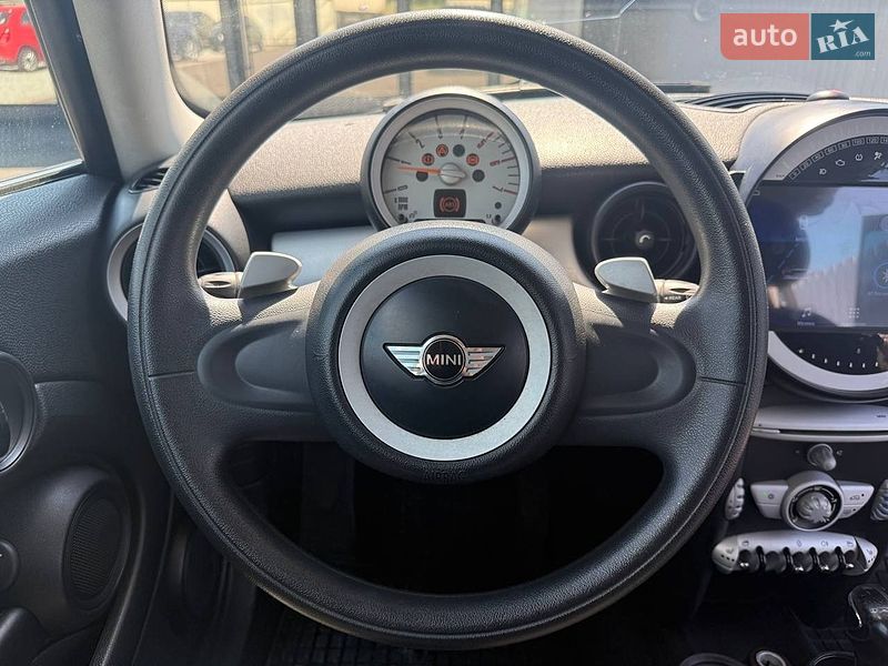 Хетчбек MINI Cooper 2009 в Києві