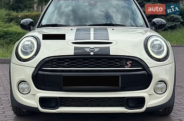 Хэтчбек MINI Cooper 2018 в Днепре фото 5 Хэтчбек MINI Cooper 2018 в Днепре