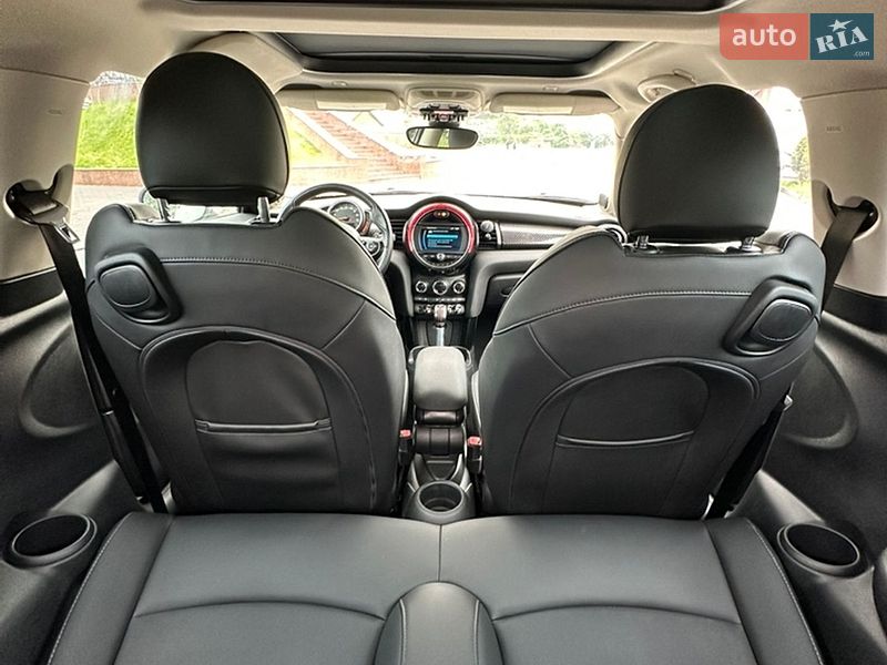 Хэтчбек MINI Cooper 2018 в Днепре фото 17 Хэтчбек MINI Cooper 2018 в Днепре