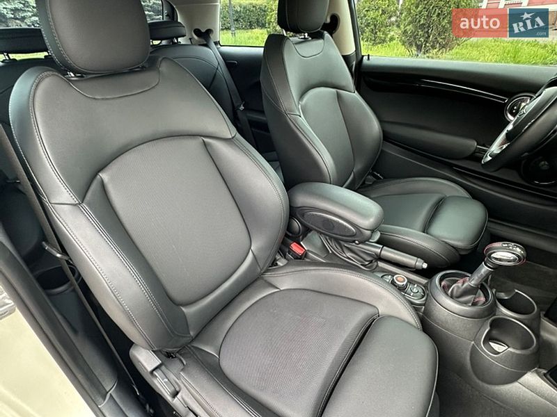 Хэтчбек MINI Cooper 2018 в Днепре фото 22 Хэтчбек MINI Cooper 2018 в Днепре