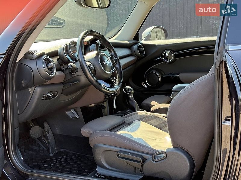 Хетчбек MINI Cooper 2014 в Києві