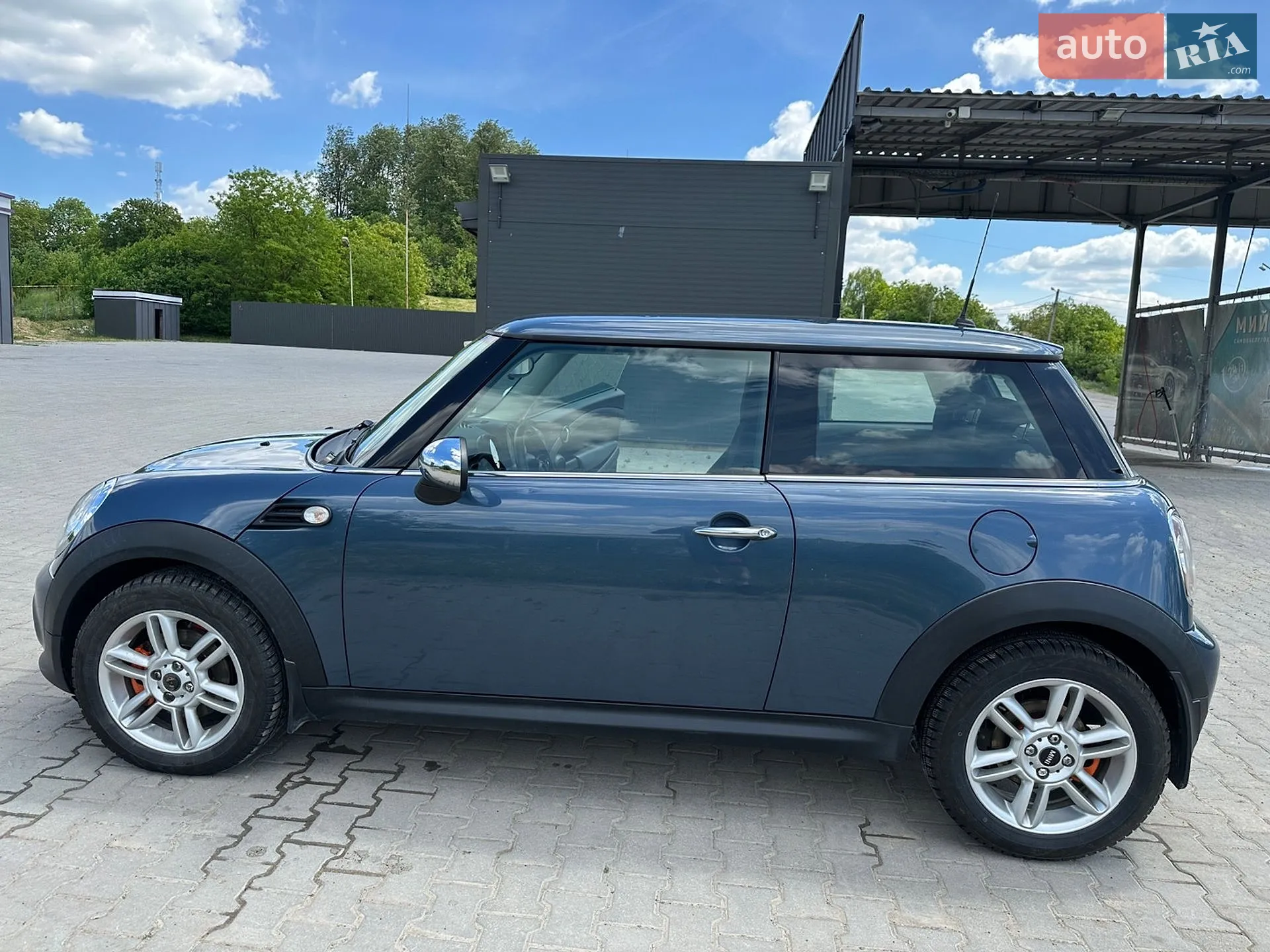 MINI Cooper 2011 VIN WMWSW11080T172140 фото оголошення 2 з 5