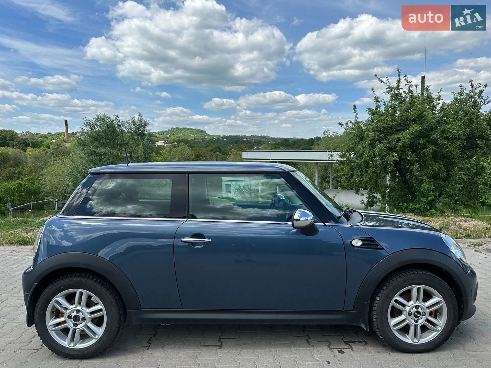 2011 MINI Cooper - мініатюра 3