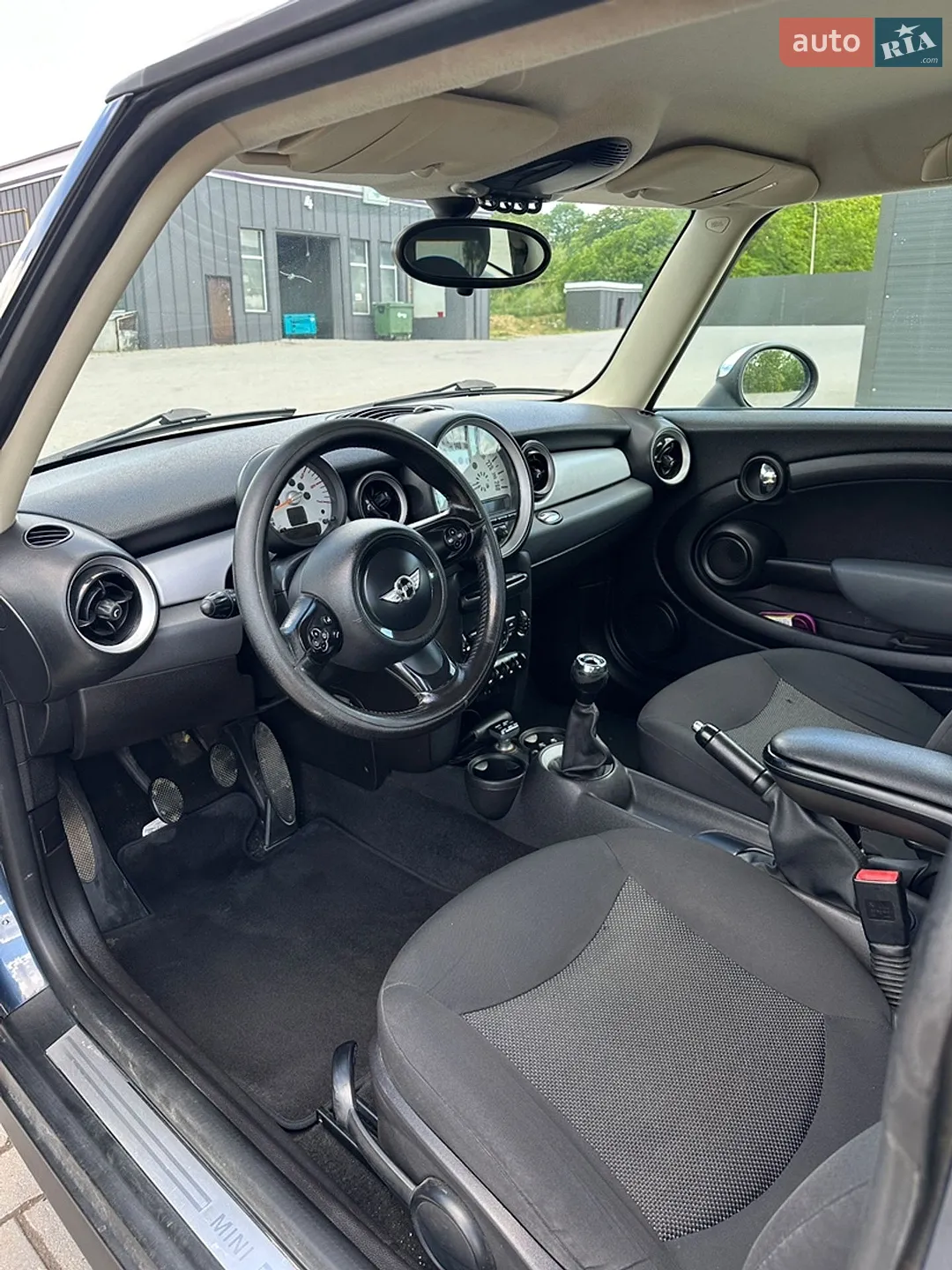 2011 MINI Cooper - мініатюра 7