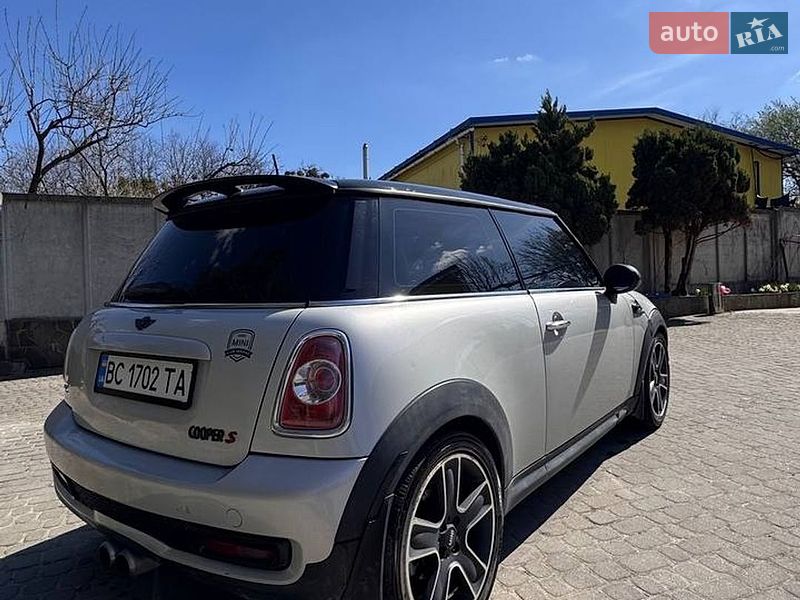 Хэтчбек MINI Cooper 2012 в Львове фото 6 Хэтчбек MINI Cooper 2012 в Львове