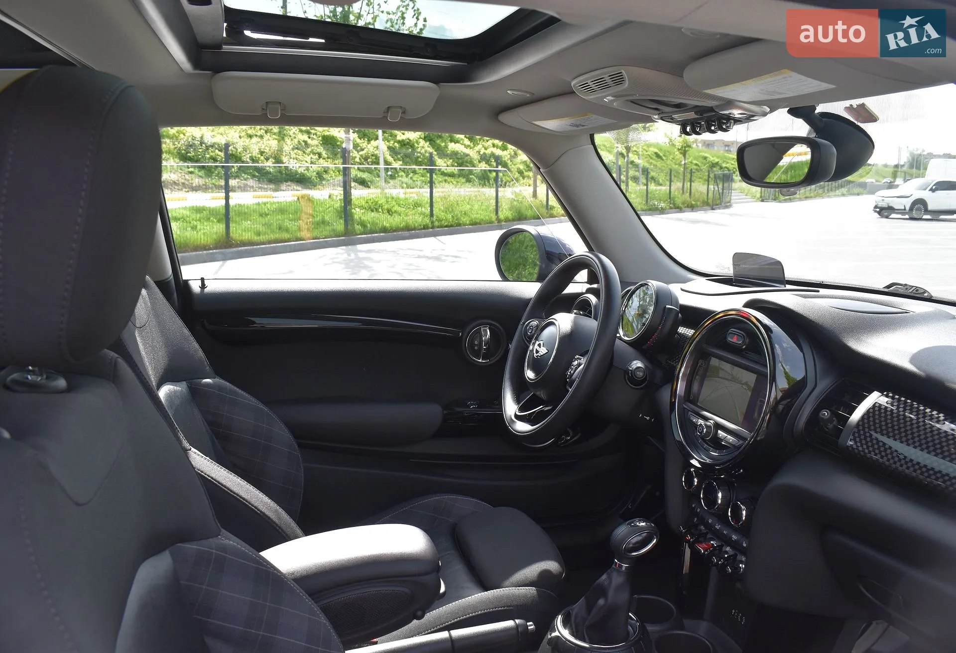 2014 MINI Cooper - мініатюра 10