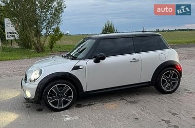 Хэтчбек MINI Cooper 2011 в Киеве