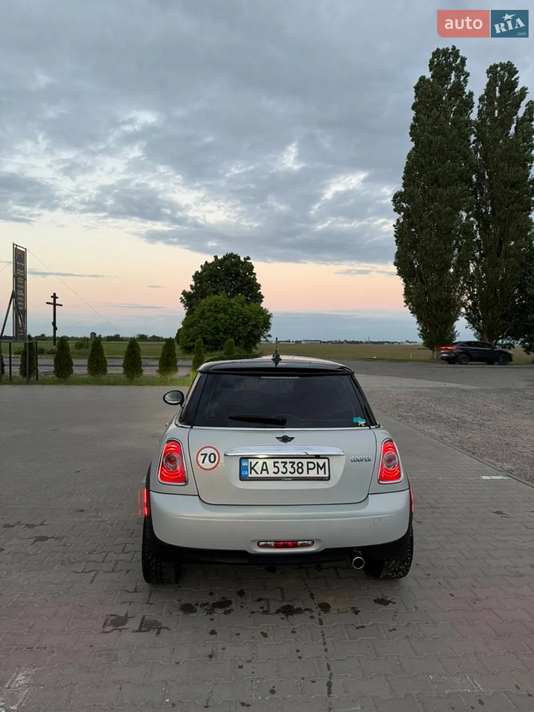 2011 MINI Cooper - мініатюра 26