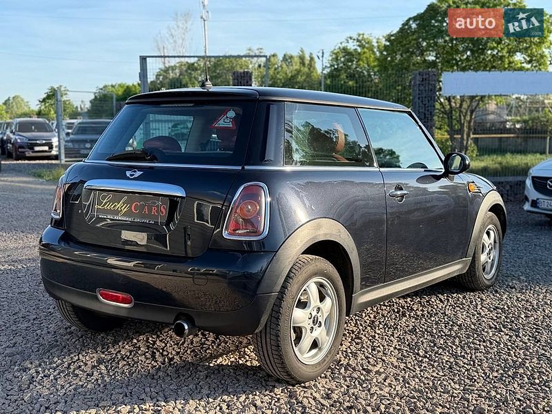 Хэтчбек MINI Cooper 2008 в Одессе