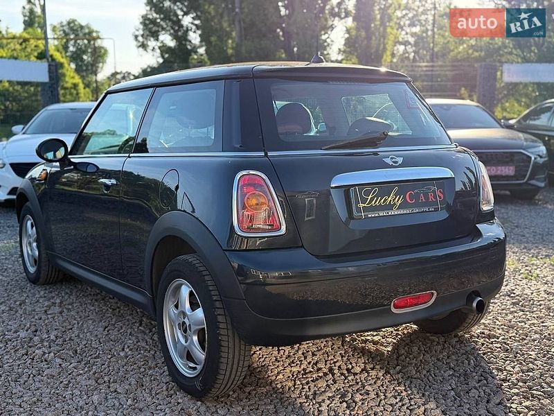 Хэтчбек MINI Cooper 2008 в Одессе