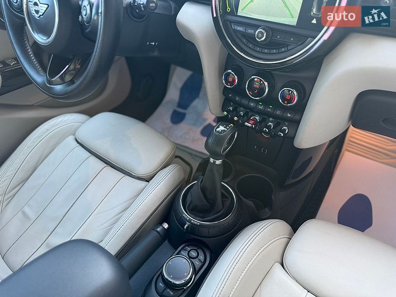 Хетчбек MINI Cooper 2016 в Києві