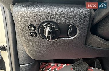 Хэтчбек MINI Cooper 2015 в Киеве фото 13 Хэтчбек MINI Cooper 2015 в Киеве