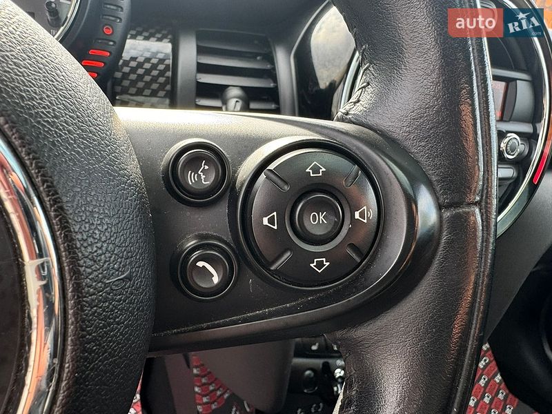 Хэтчбек MINI Cooper 2015 в Киеве фото 15 Хэтчбек MINI Cooper 2015 в Киеве