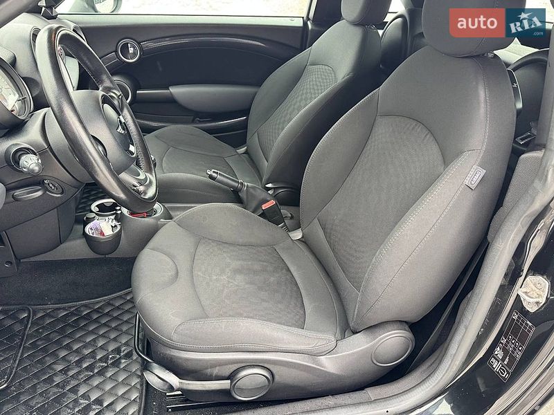 Хэтчбек MINI Cooper 2011 в Киеве