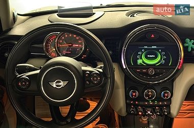 Хэтчбек MINI Cooper 2016 в Киеве фото 52 Хэтчбек MINI Cooper 2016 в Киеве