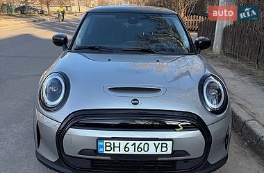 Хэтчбек MINI Cooper 2024 в Одессе