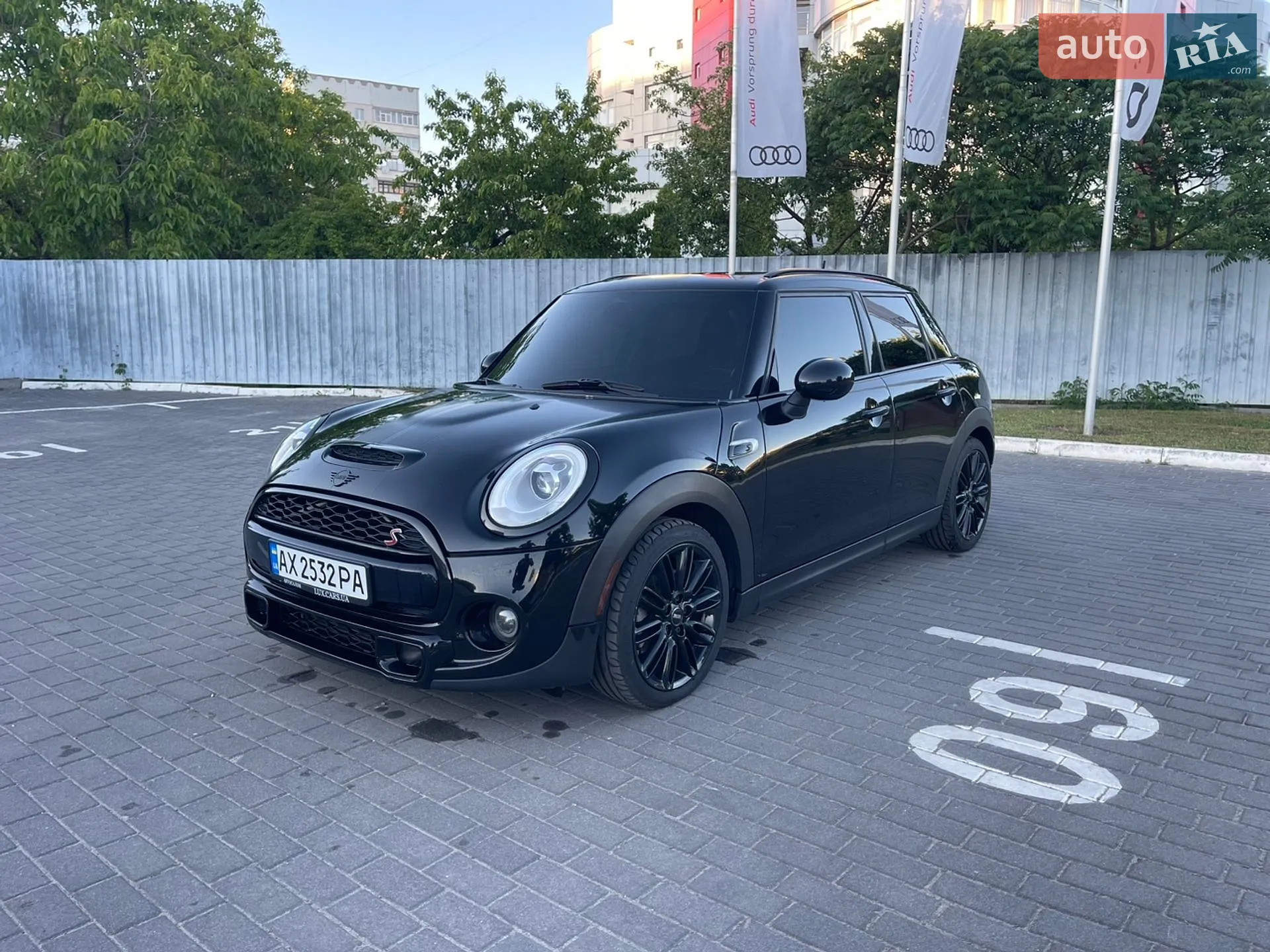 2015 MINI Cooper - мініатюра 8