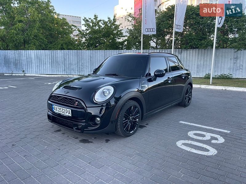 Хетчбек MINI Cooper 2015 в Харкові