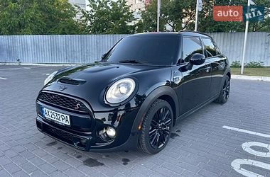 Хетчбек MINI Cooper 2015 в Харкові