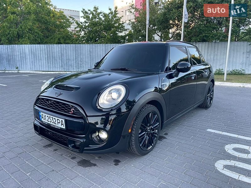 Хетчбек MINI Cooper 2015 в Харкові
