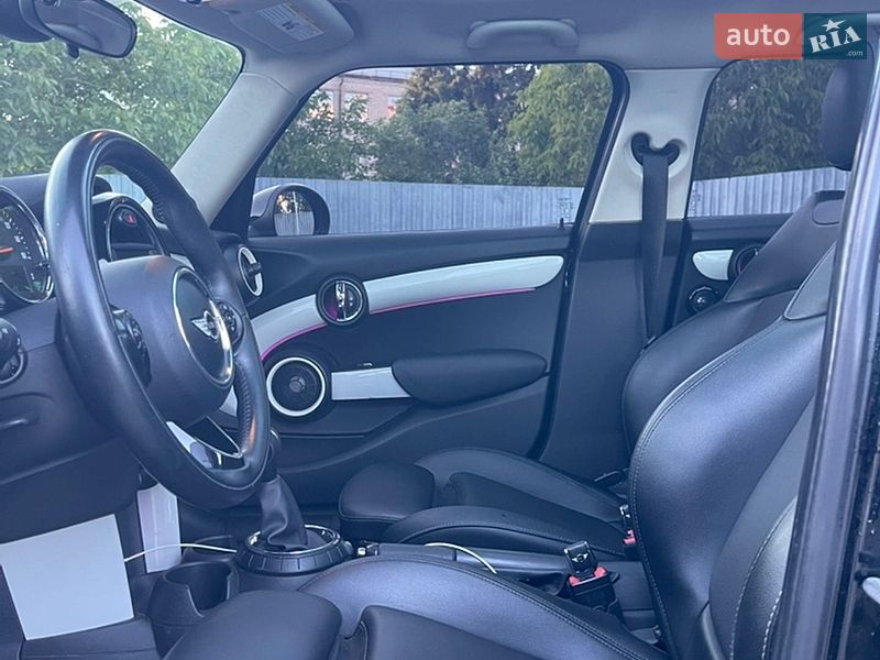 Хетчбек MINI Cooper 2015 в Харкові